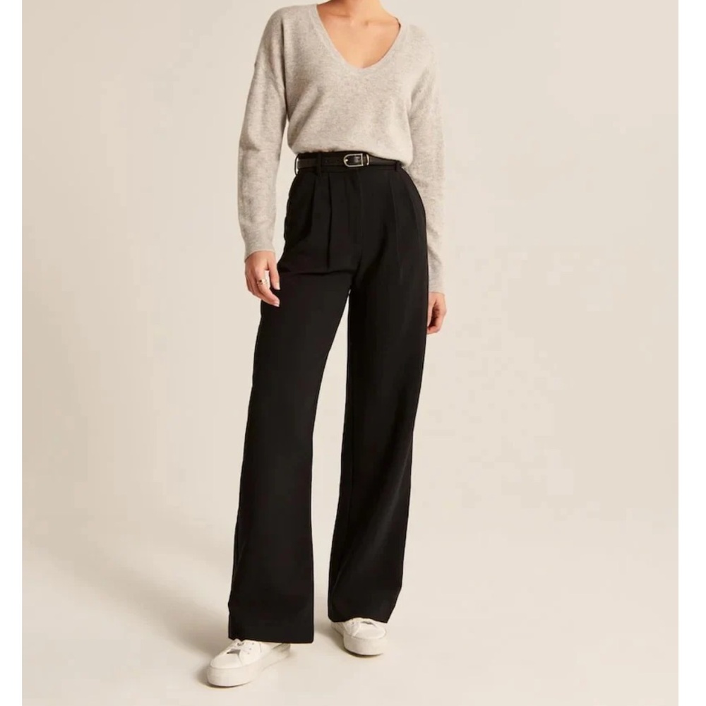 Black Wide-Leg Tailored Pants